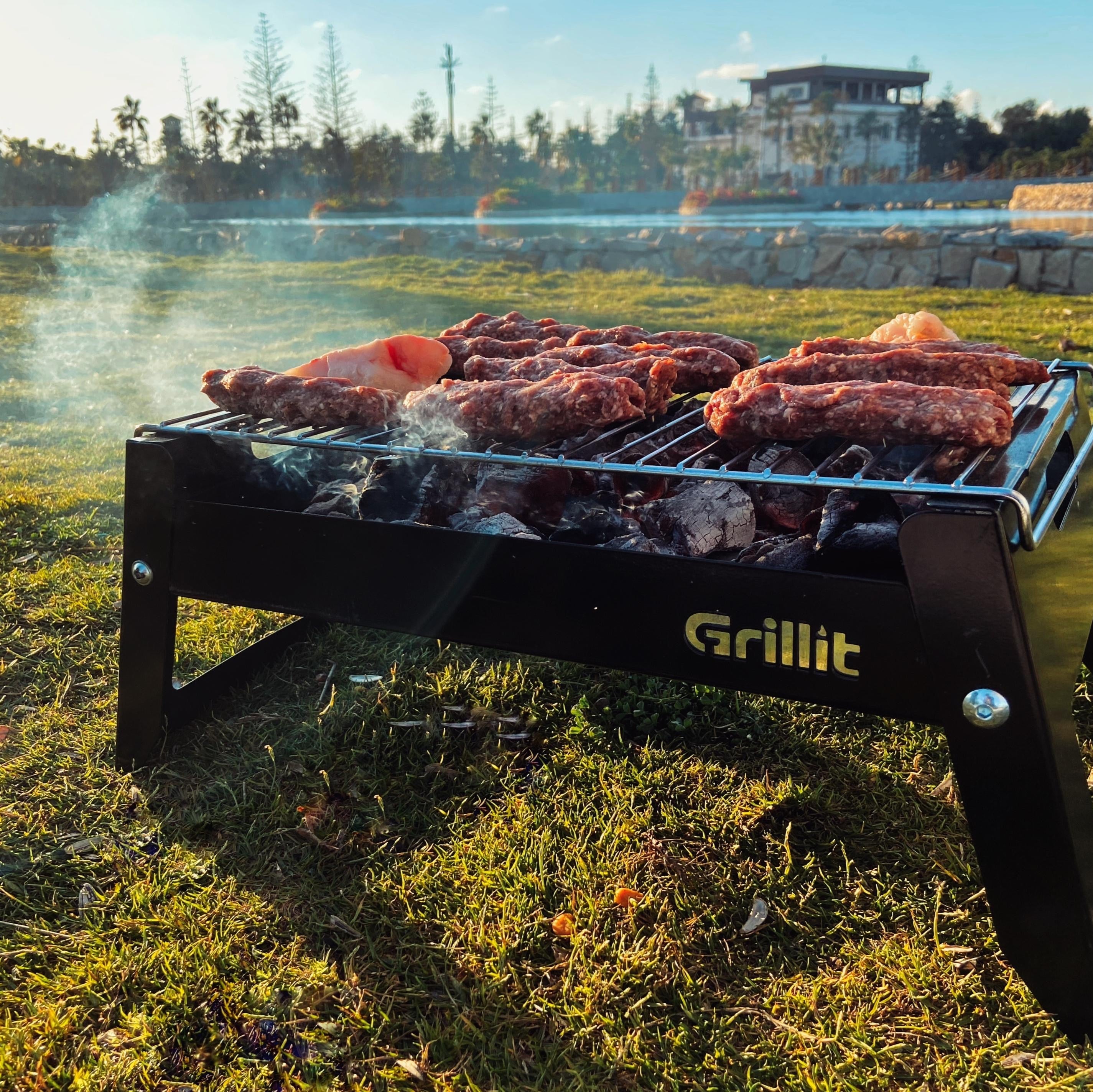 Grillit Slim portable charcoal BBQ grill for camping and rooftop use in Egypt
